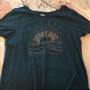 Dark blue/teal shirt